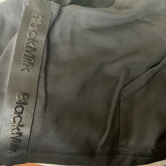 BLACK MILK  REPPIN IT  HOODIE SLEEVELESS  SIZE XL .. UNISEX   RETIRED  NWT - Picture 2 of 15